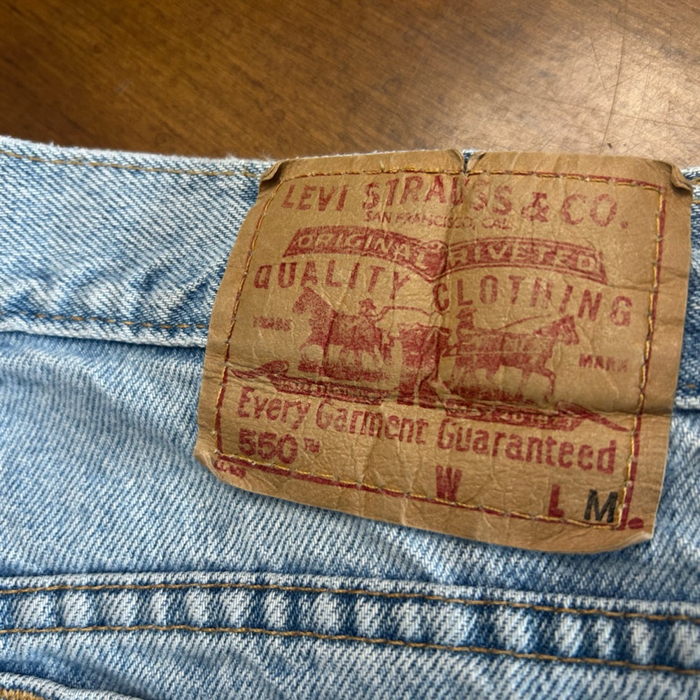 Vintage Levi’s 550 Jeans Relaxed Fit 1990’s Light Wash size 14 - Picture 4 of 11